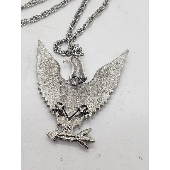 Vintage Silver Eagle Pendant Necklace Patriotic Shield 1970s Large Chain Moves - Picture 7 of 11